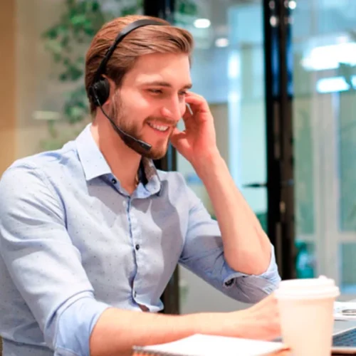 Audifono Con Mic. Alambrico Jack-Plug Xts-220 Negro Xtech